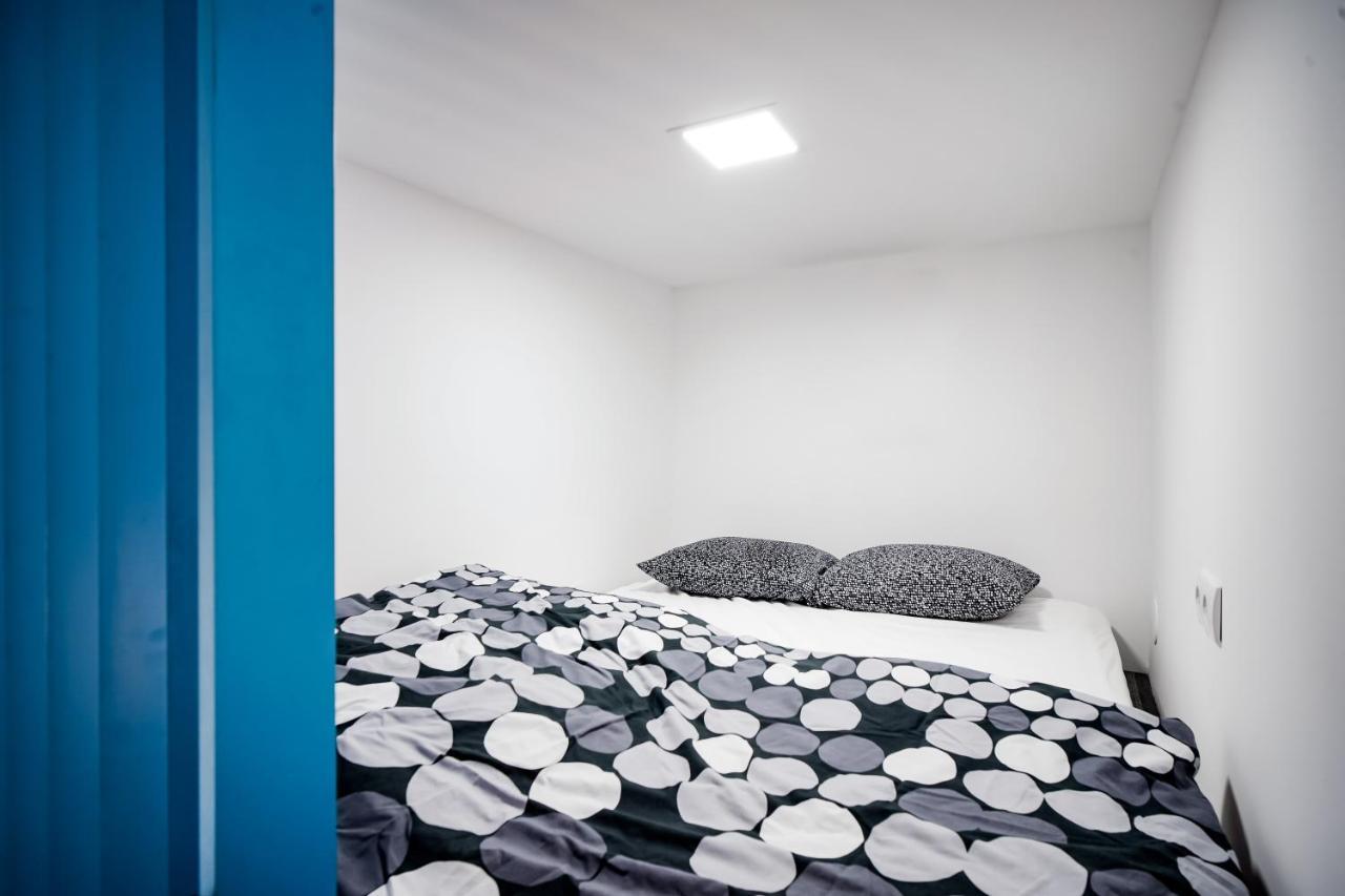 Twin Apartment Budapest Luaran gambar