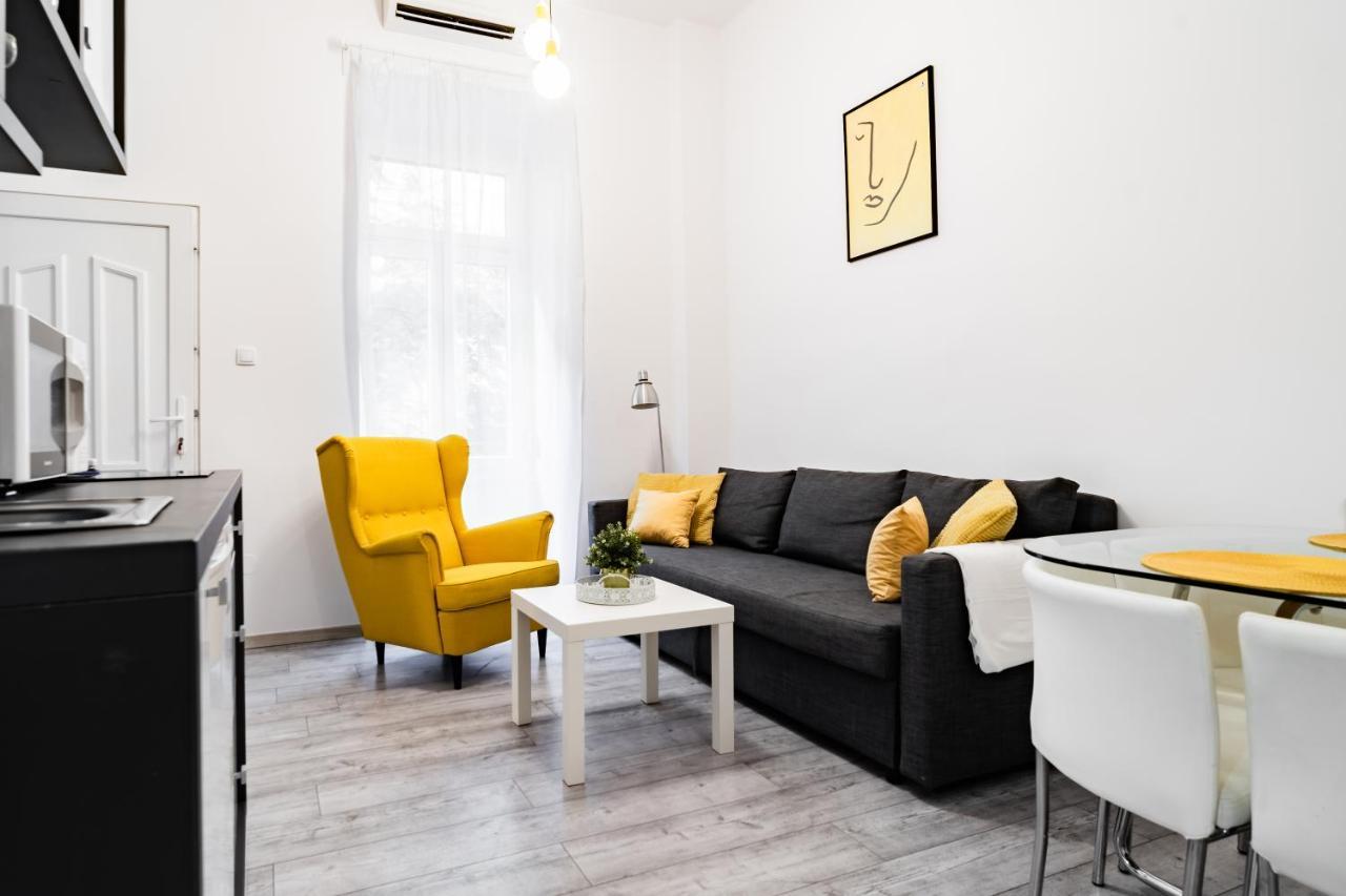 Twin Apartment Budapest Luaran gambar